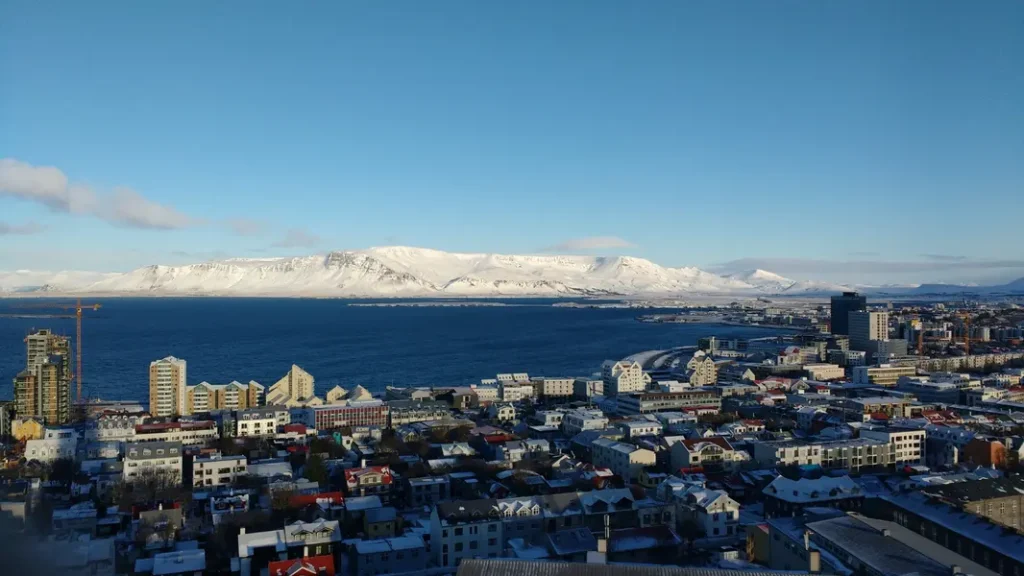 Why Education System in Iceland and Finland Is the Most Popular Choice for Teachers
